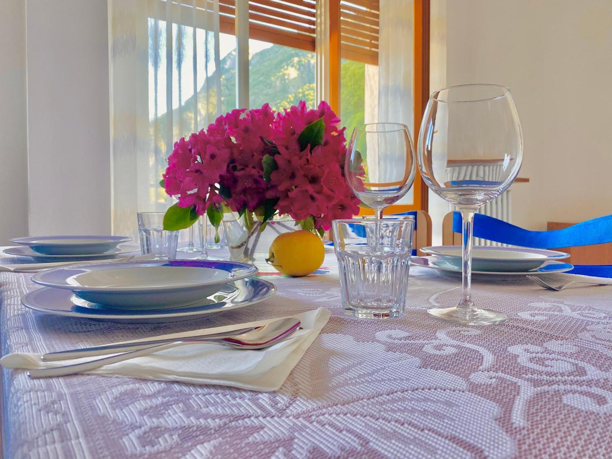 Lake Como Victoria Apartment Oliveto Lario Bagian luar foto